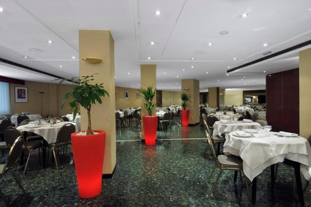 Hotel Comtes D Urgell Андора ла Веля Екстериор снимка